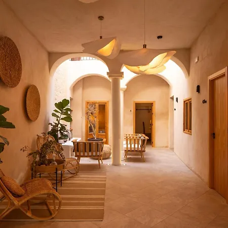 Victoria - By Atico73 (adults Only) * Medina-Sidonia