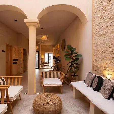 Hotel Victoria - By Atico73 (adults Only)
